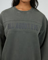 Vital Washed Oversized Crew - Charcoal